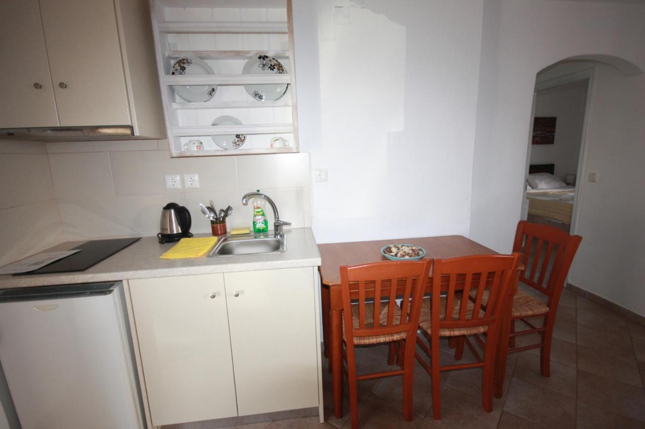 Cyclades Beach Apartments Chrisopigi  Ngoại thất bức ảnh