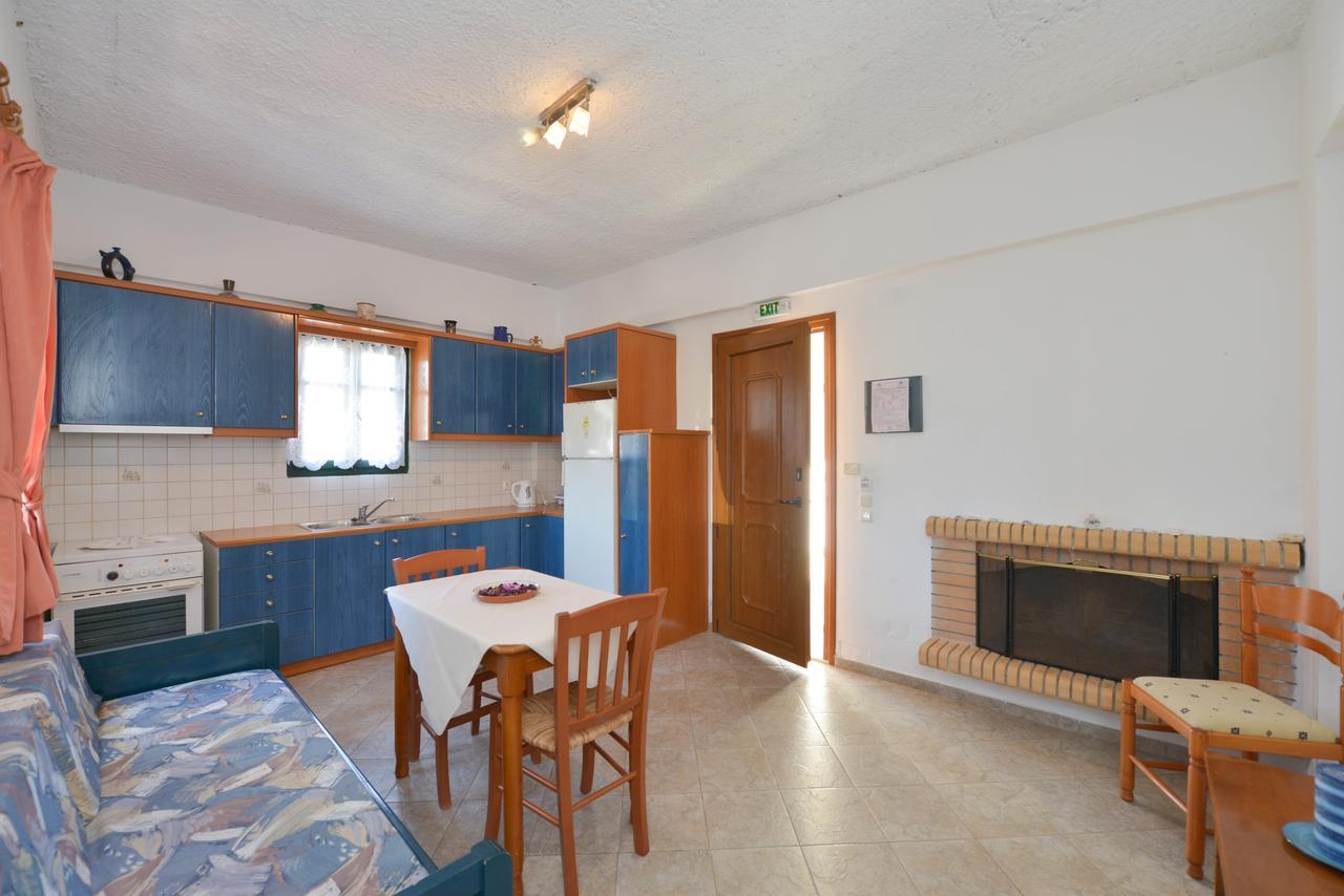 Cyclades Beach Apartments Chrisopigi  Ngoại thất bức ảnh
