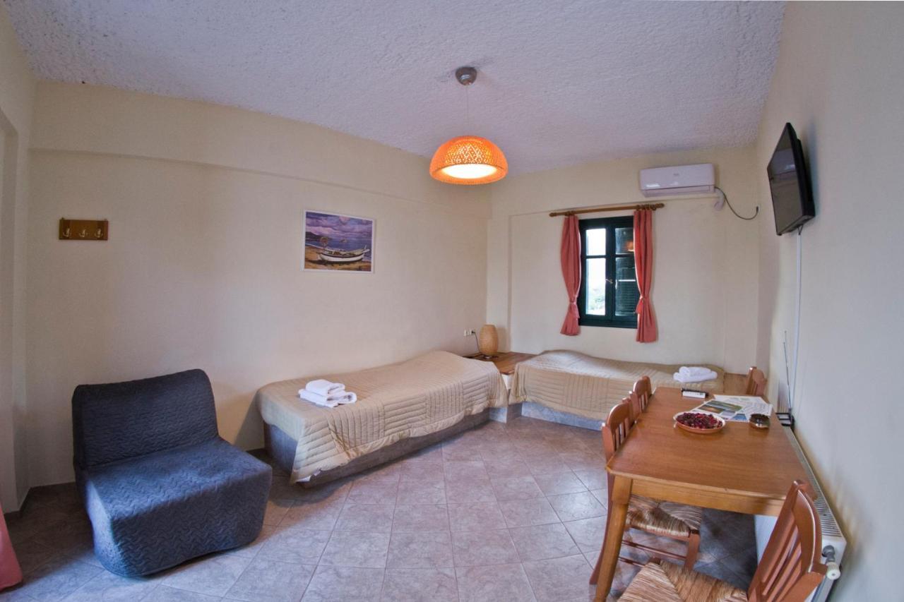 Cyclades Beach Apartments Chrisopigi  Ngoại thất bức ảnh