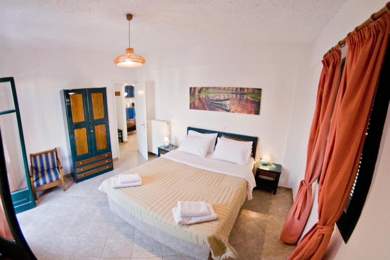 Cyclades Beach Apartments Chrisopigi  Ngoại thất bức ảnh